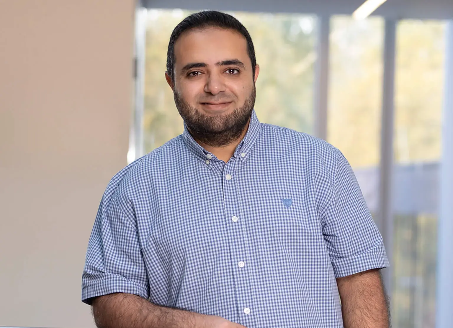 Porträt von Prof. Dr. Amr Alanwar