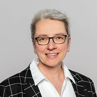 Portrait of Prof. Dr. Gudrun P. Kiesmueller